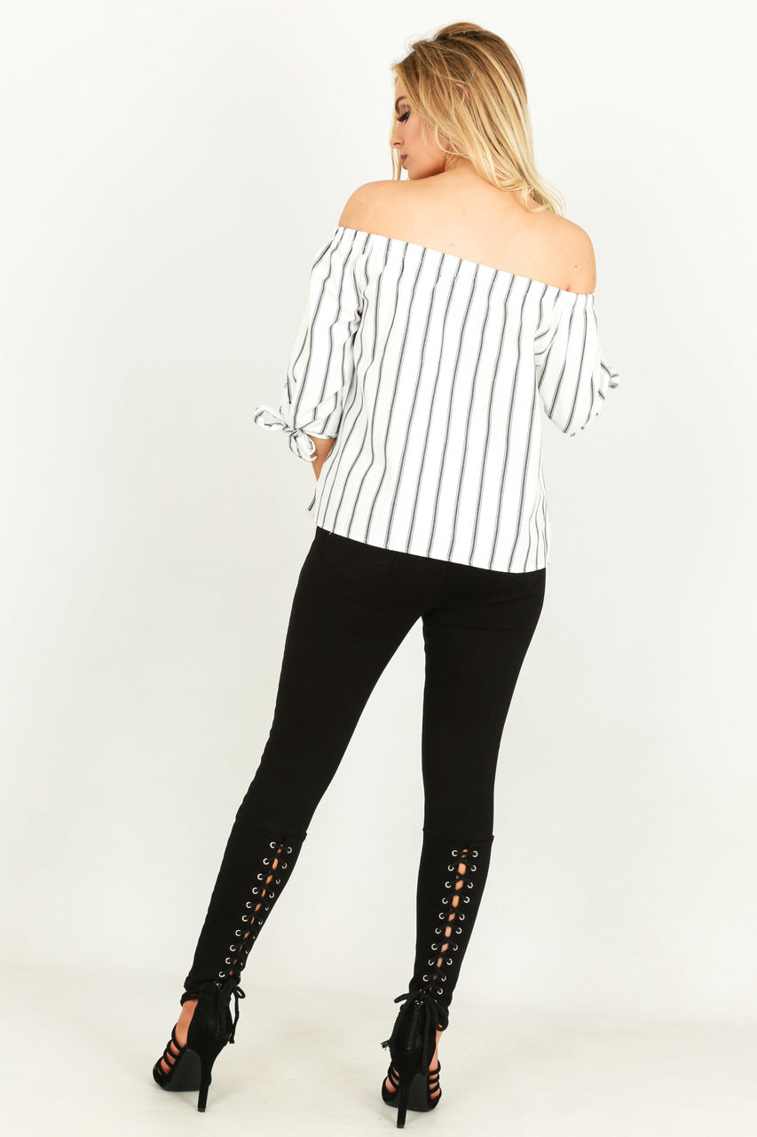 Black Skinny Fit Jeans With Lace Up Detail