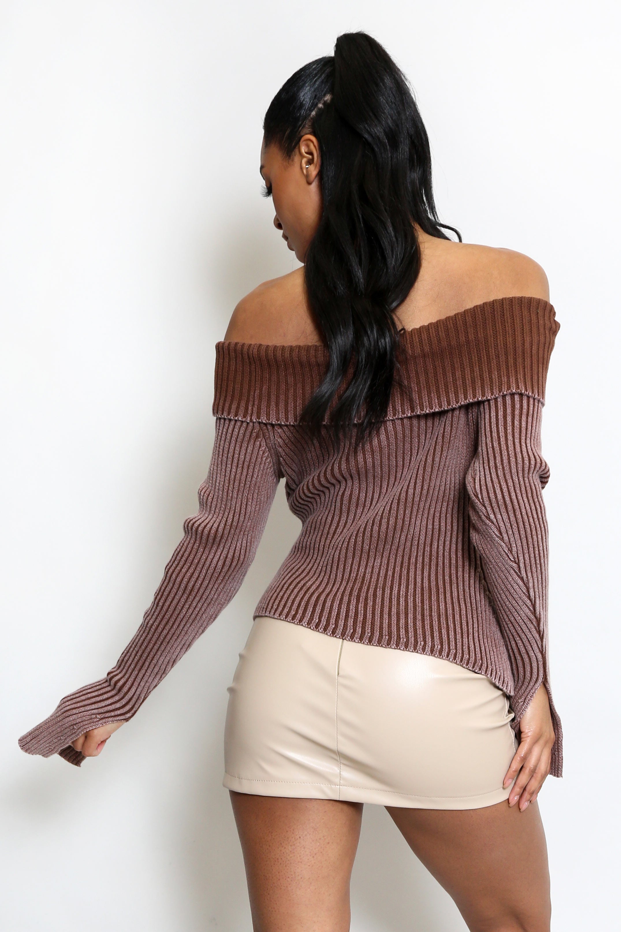 Ribbed Off The Shoulder Asymmetric Hem Knit In Coffee