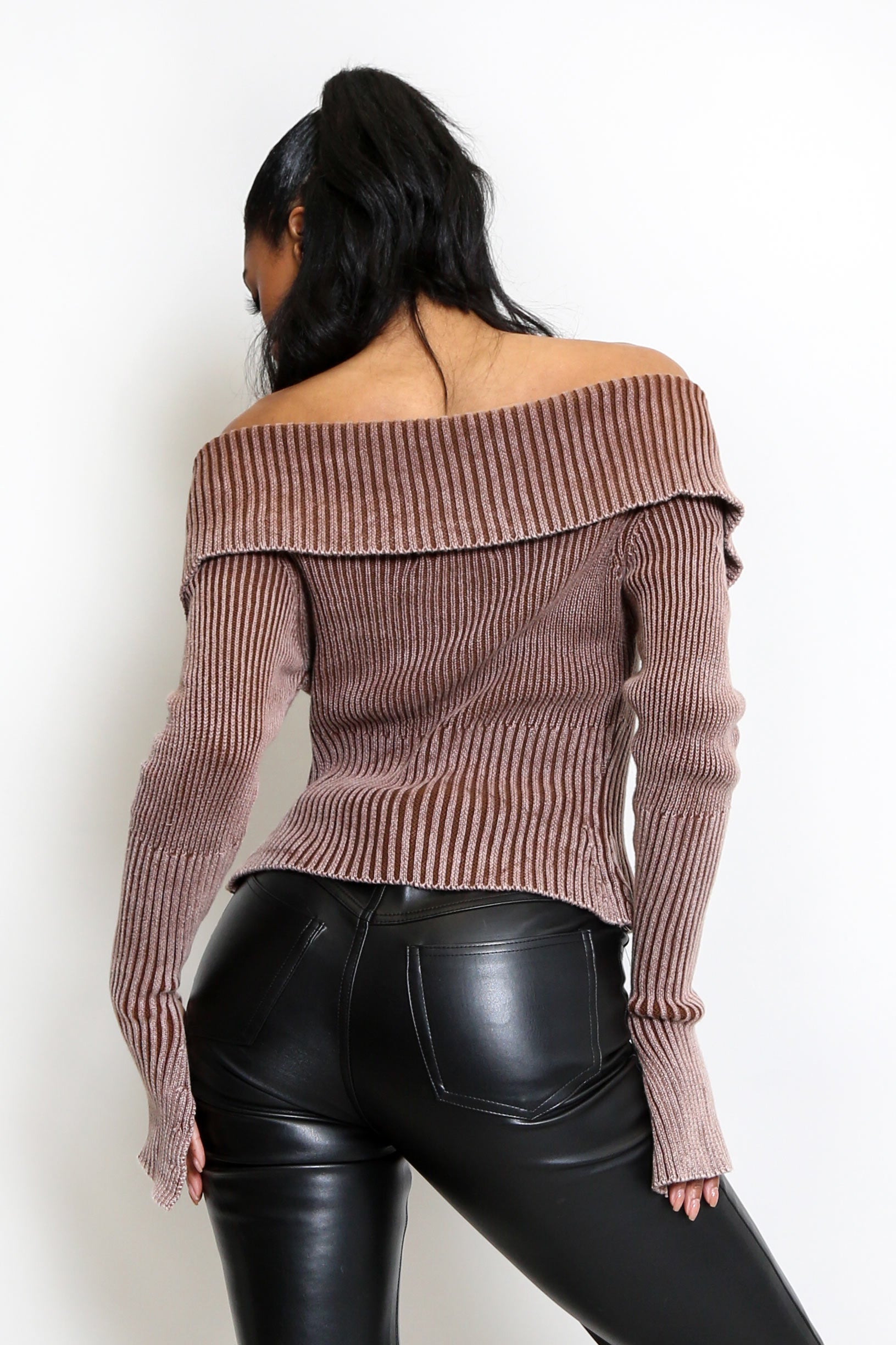 Folded Off The Shoulder Zip Up Knit In Coffee