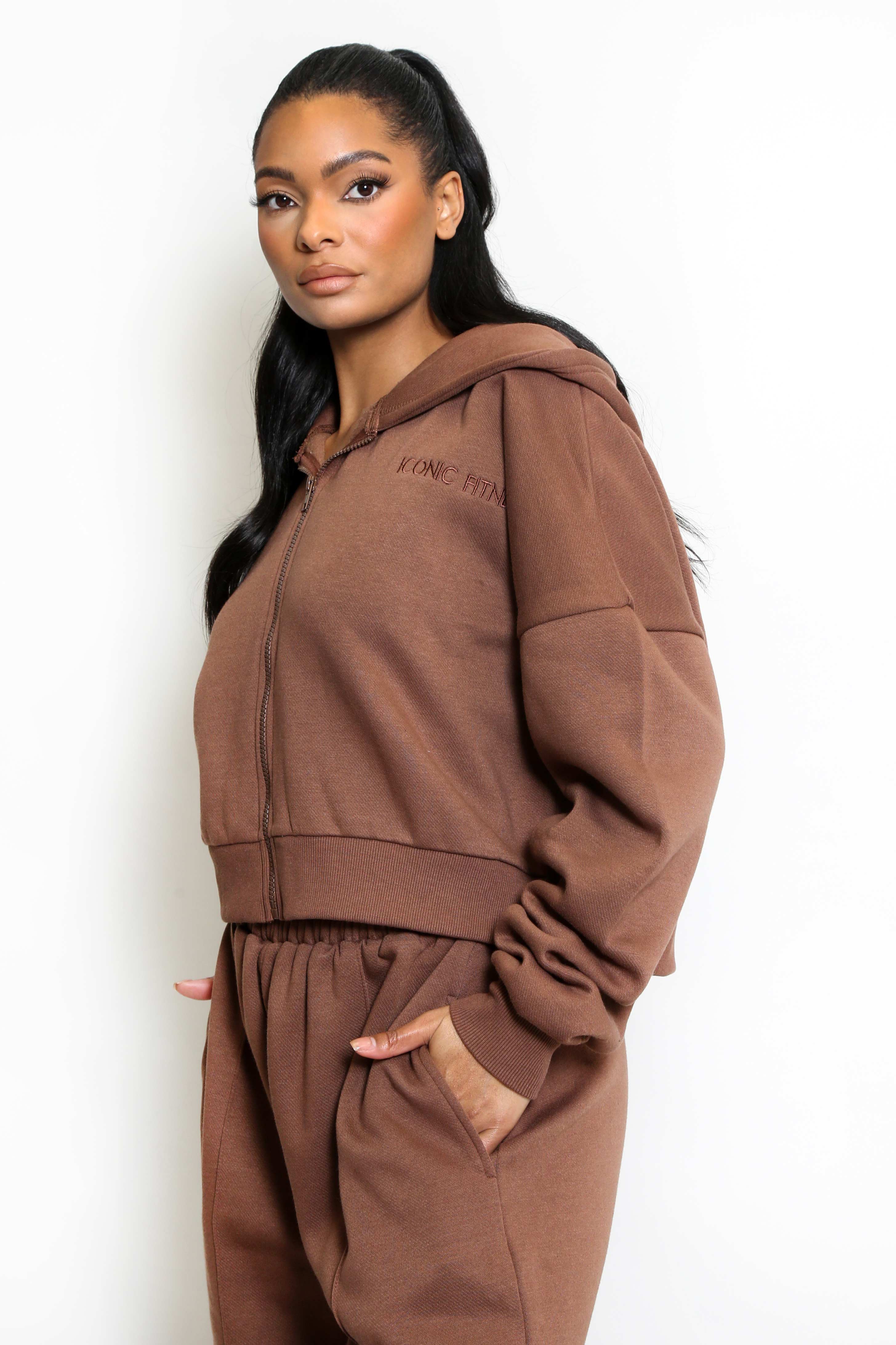 Oversized Wide Leg Joggers In Chocolate