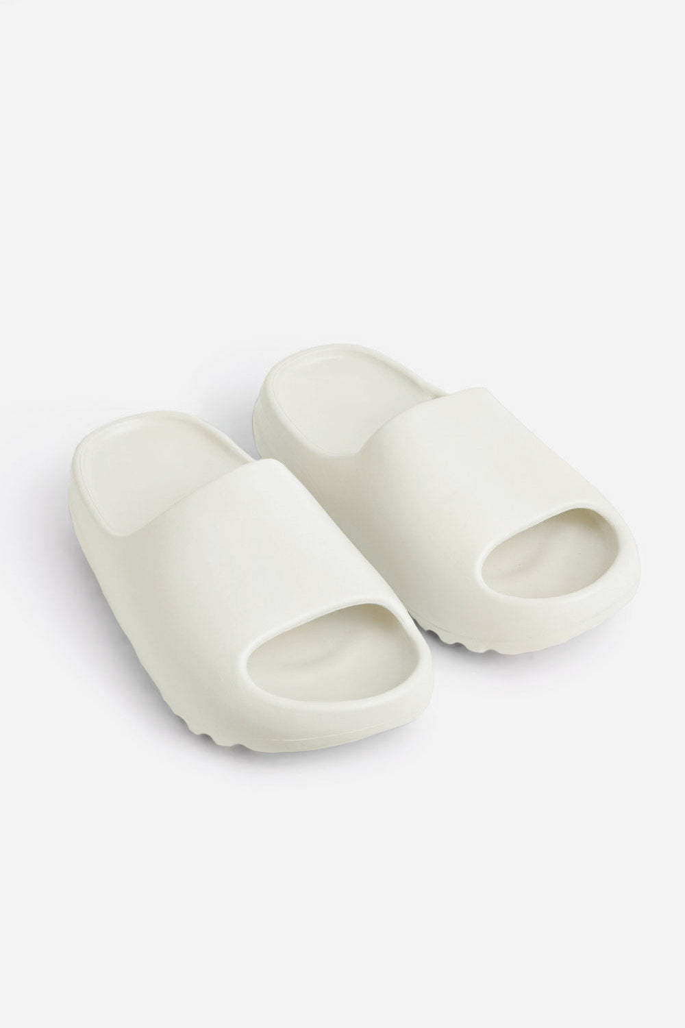 White Rubber Ribbed Sole Sliders