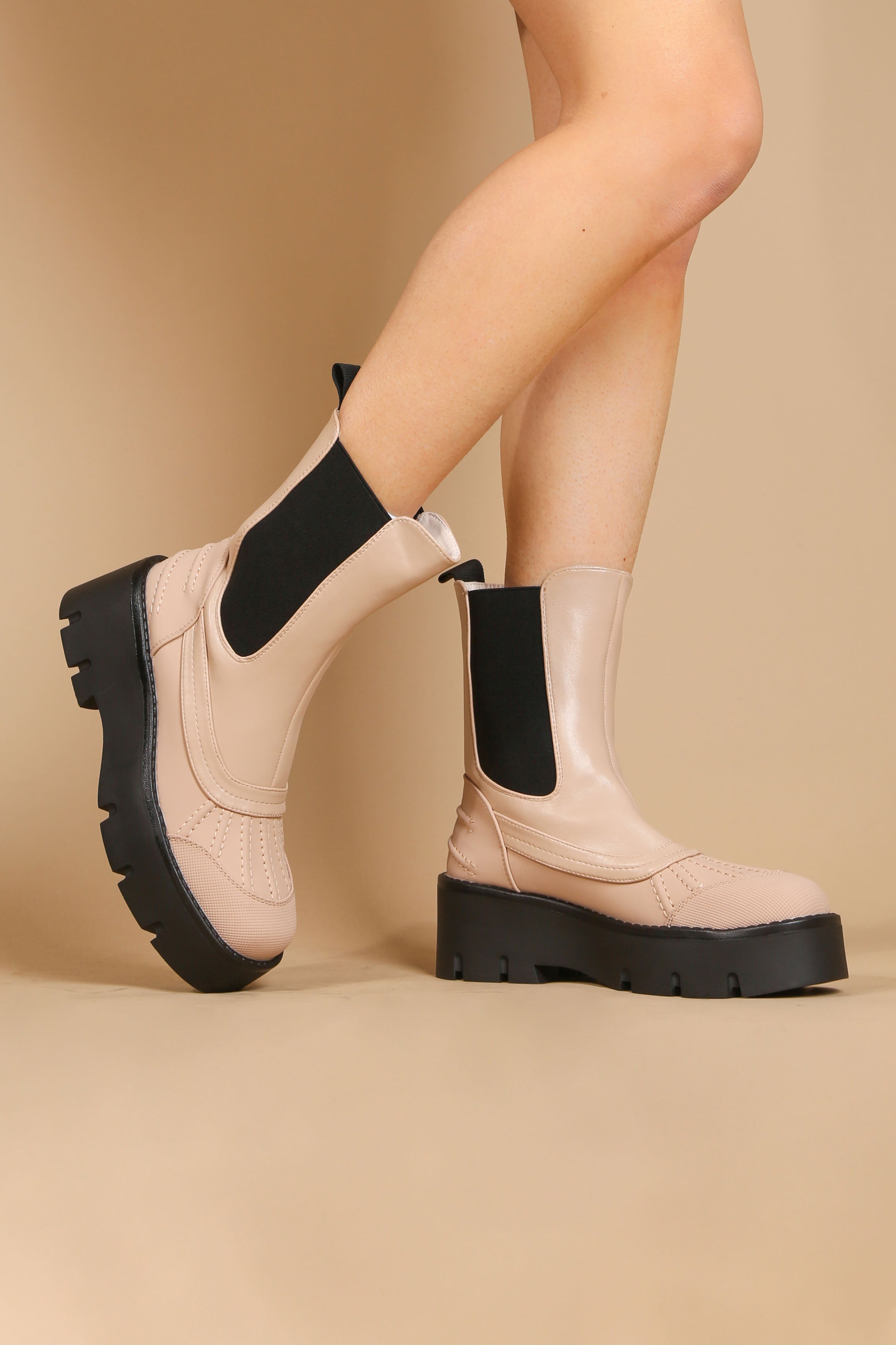 Stone Extreme Chunky Sole Ankle Boots