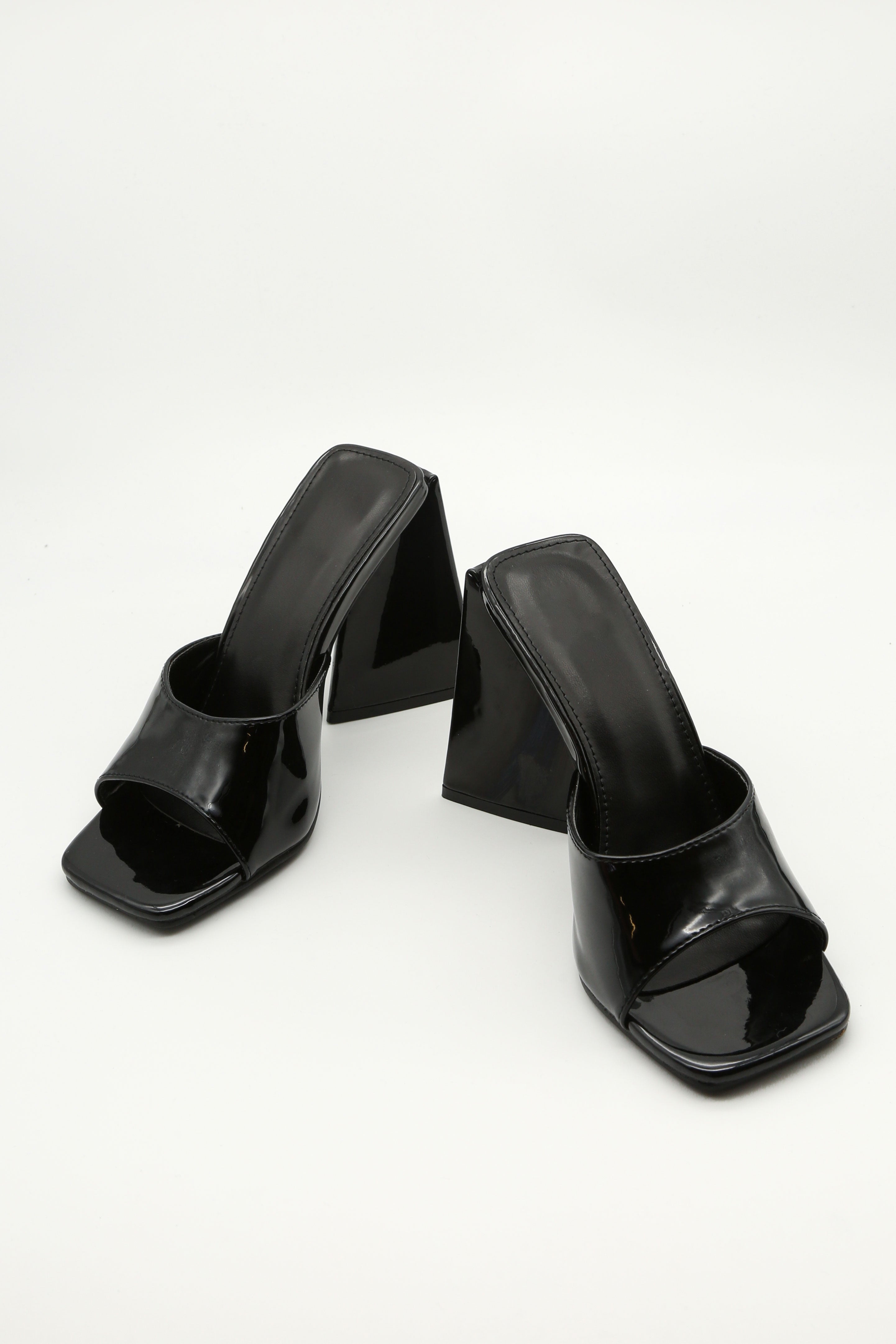 Black Square Toe Sculptured Block Heel